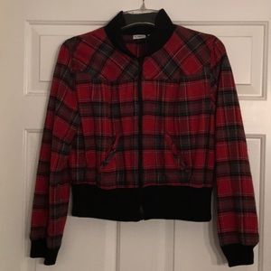 Red plaid cropped jacket SZ XL